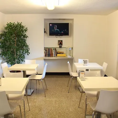 Riposo Hotel